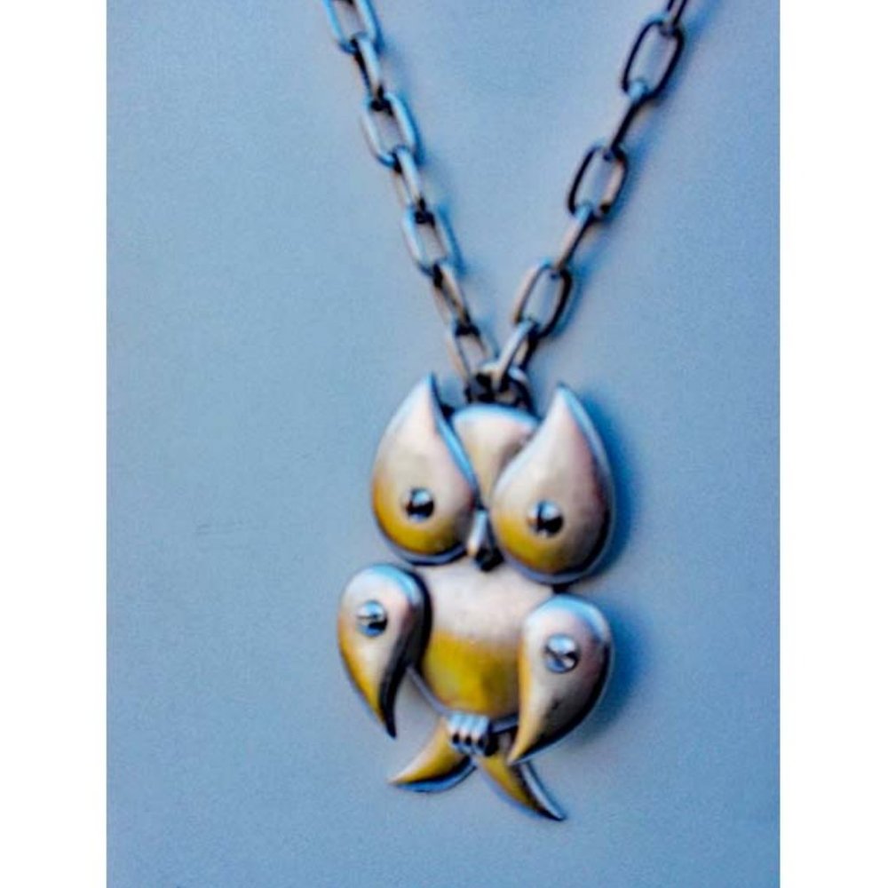 Trifari Modern Owl silver tone